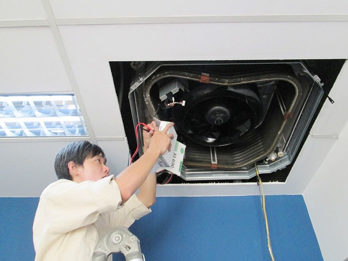 Dịch vụ vệ sinh máy lạnh tại Nha Trang Hòa Tam Phát
